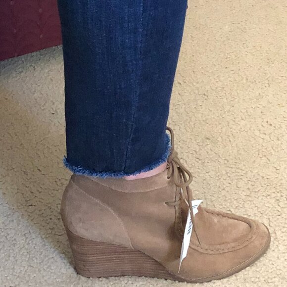 Lucky Brand Brown Leather Ankle Boots NWT Size 10M - Picture 7 of 11